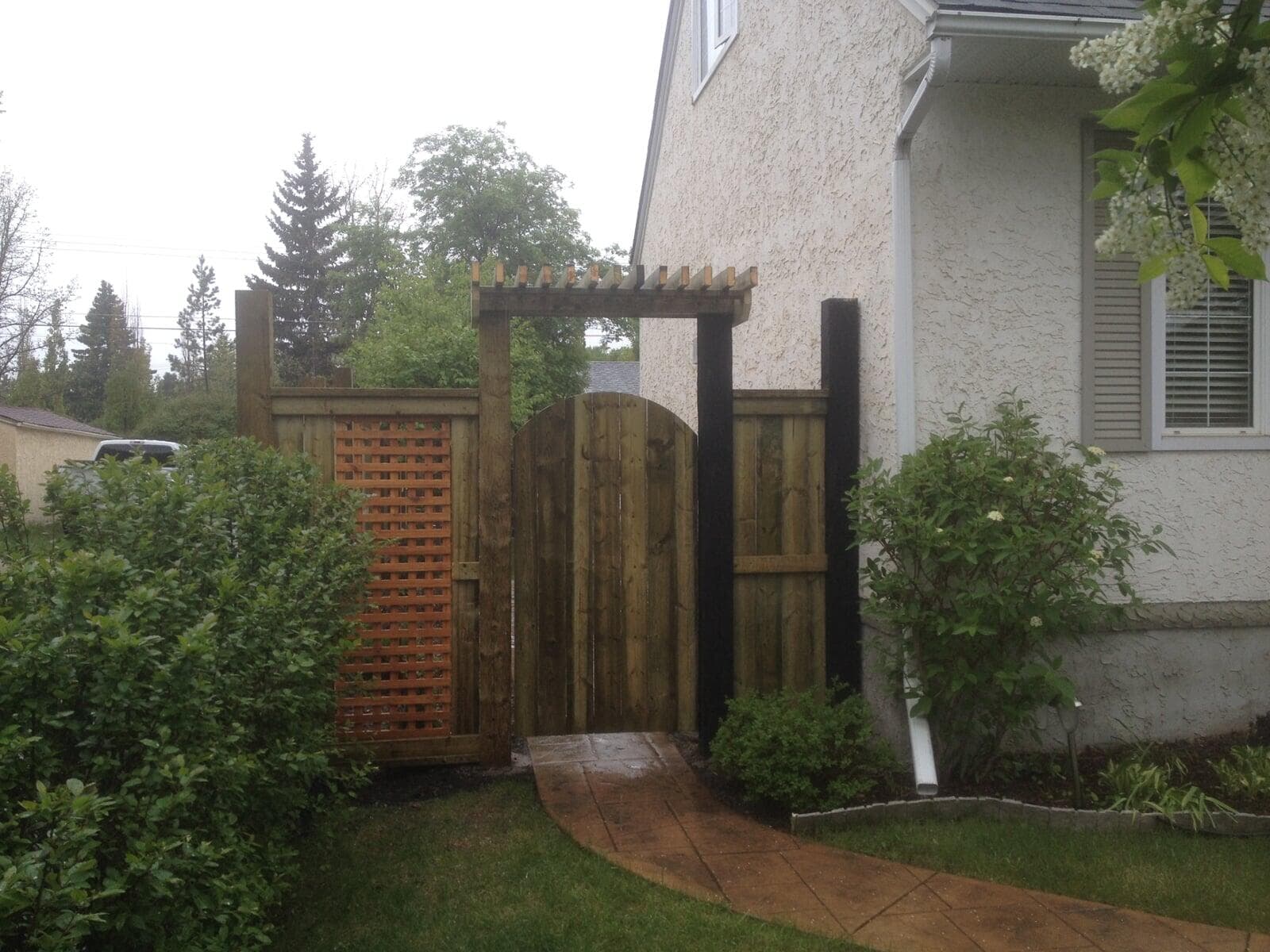 Tofield fence repair